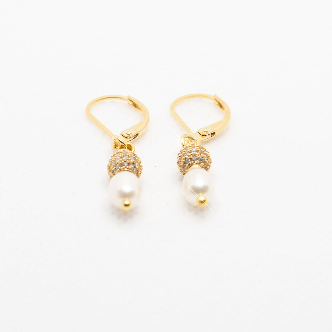 Golden Drop Pearl Earring